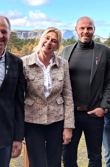 Lenkje til artikkel: Felles bodskap frå dialogmøte om villrein