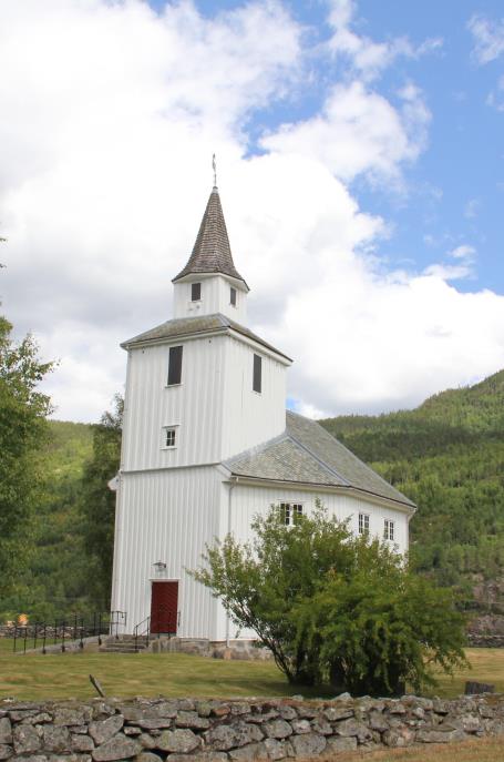 Lenkje til artikkel: Valle kommune til stades på sørgegudsteneste i Hylestad kyrkje sundag