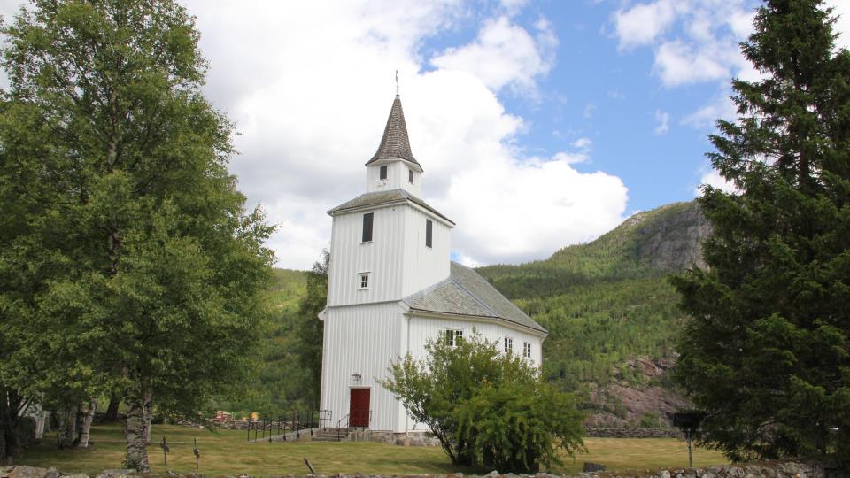 Lenkje til artikkel: Valle kommune til stades på sørgegudsteneste i Hylestad kyrkje sundag
